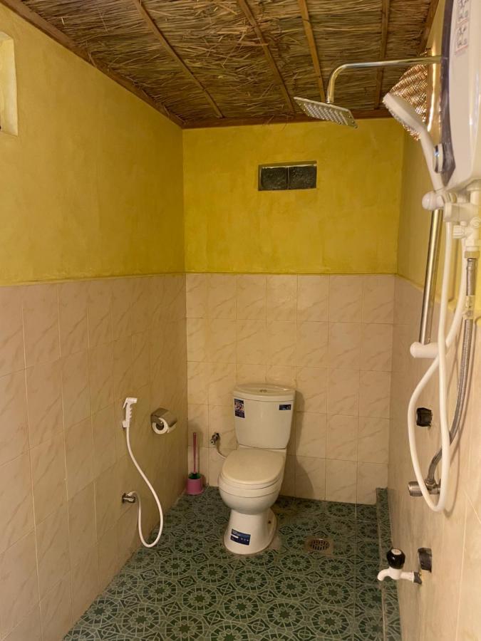 Hotel Banana Surf House Arugam Bay Exterior foto