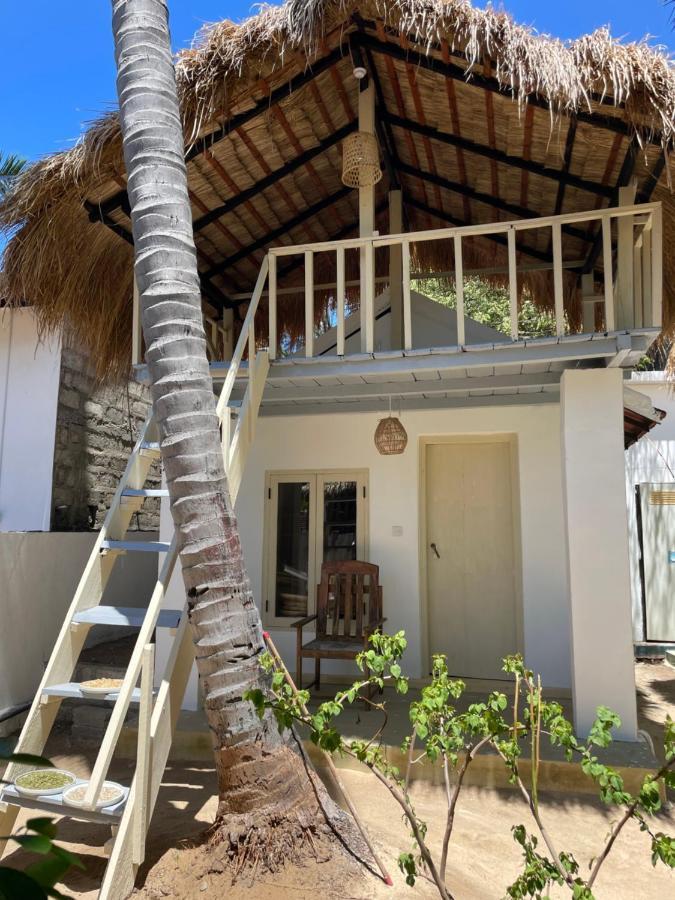 Hotel Banana Surf House Arugam Bay Exterior foto